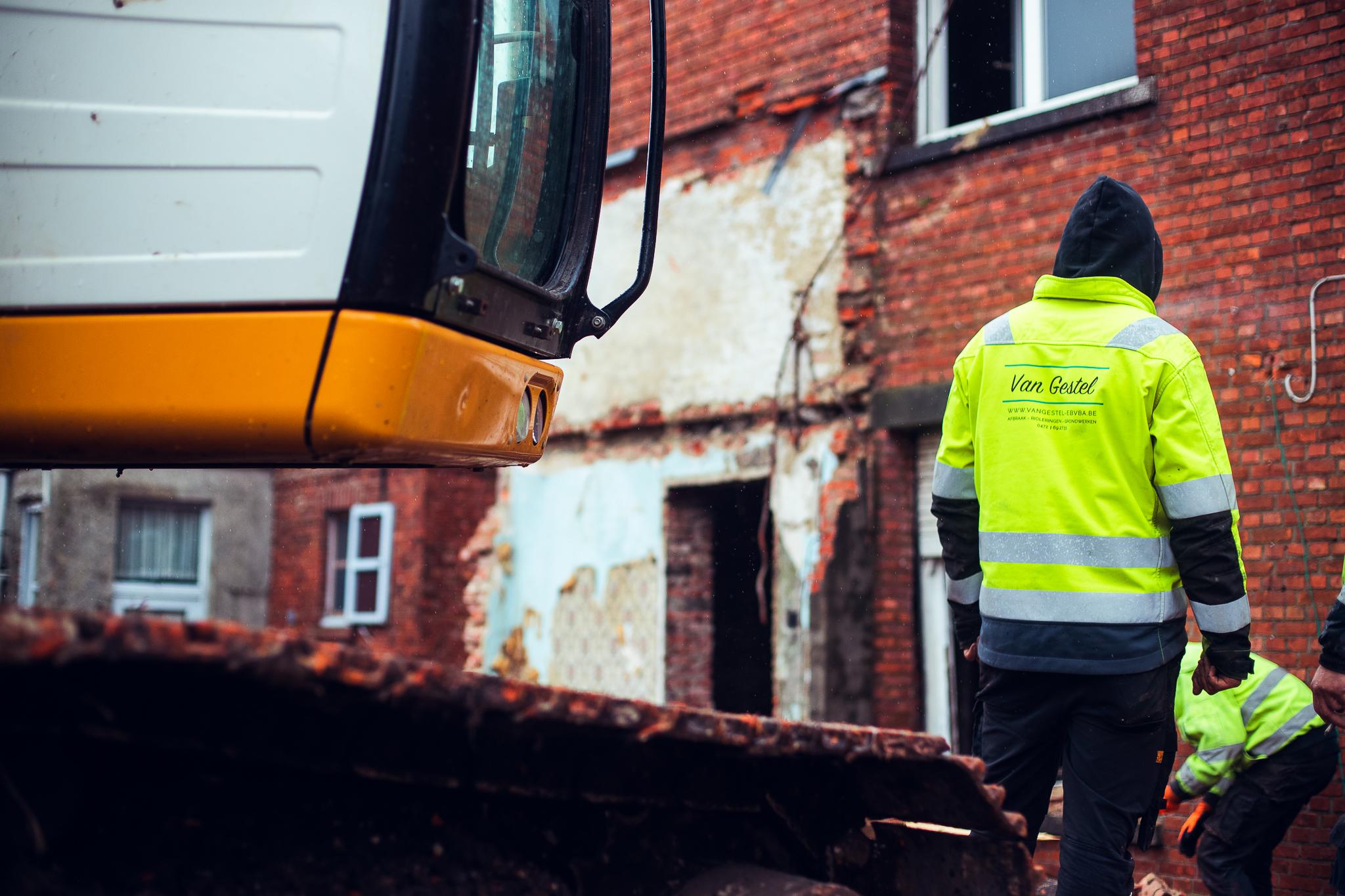 Afbraakwerken - Activiteiten - Van Gestel EBVBA